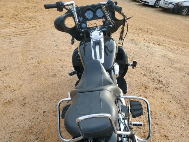 2011 Harley-Davidson Flhtcu