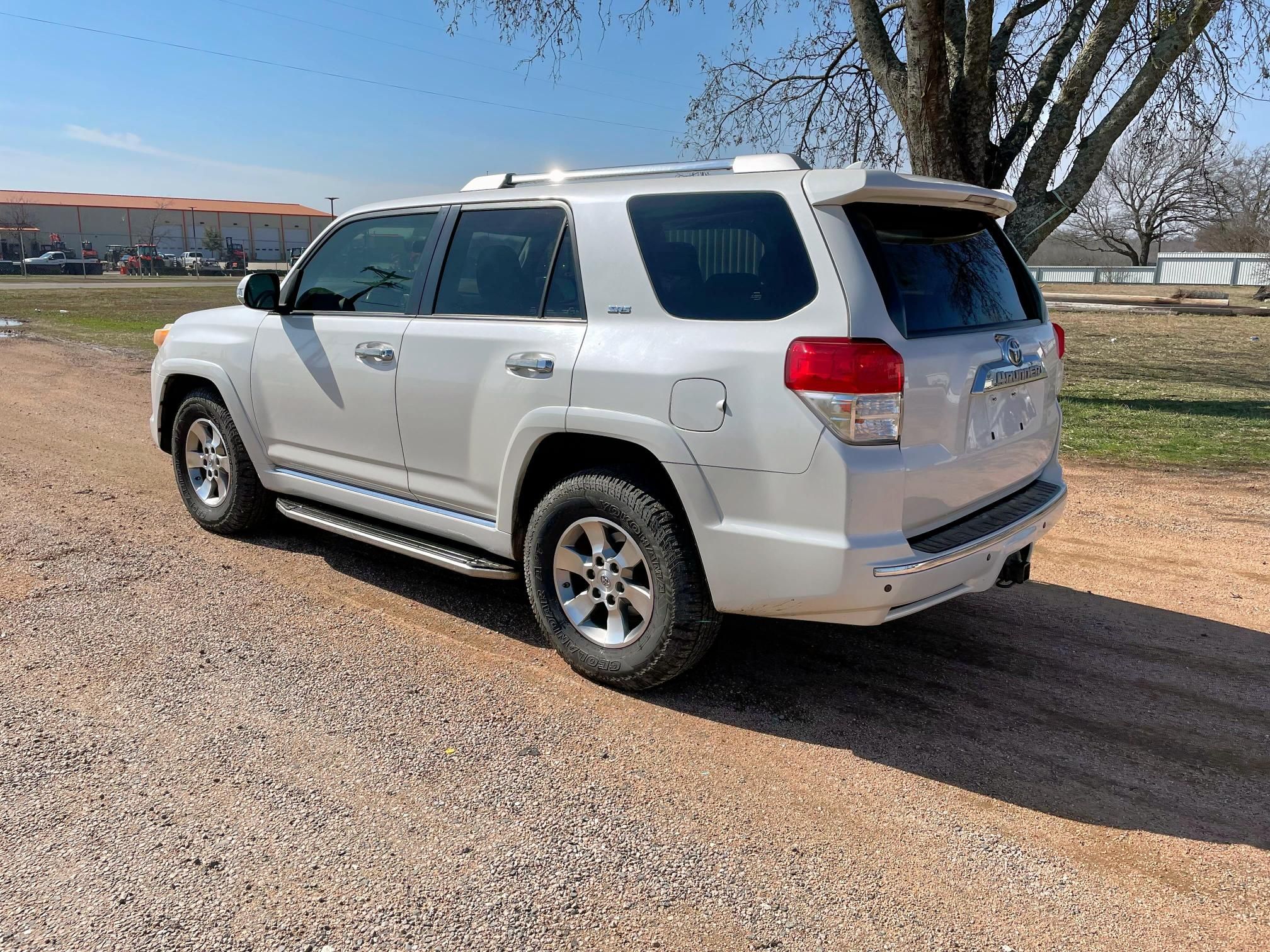 2013 Toyota 4runner SR5