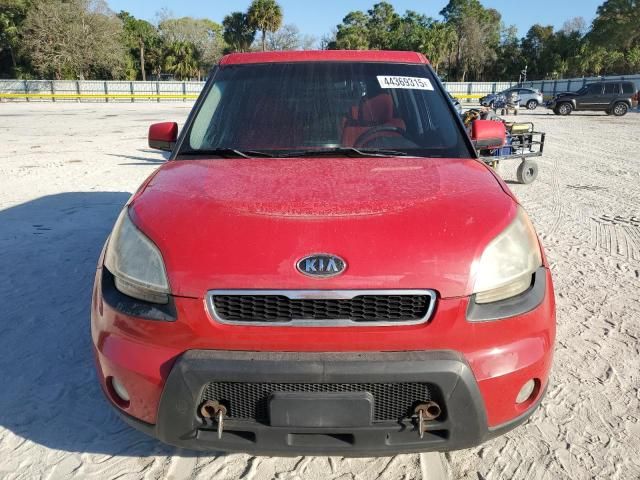 2010 KIA Soul +