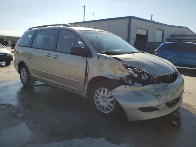 2007 Toyota Sienna CE