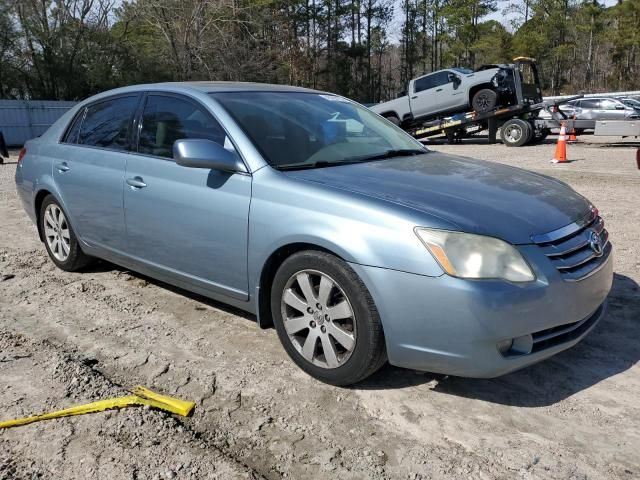 2005 Toyota Avalon XL