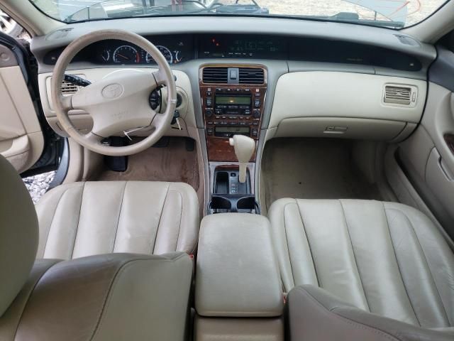 2001 Toyota Avalon XL