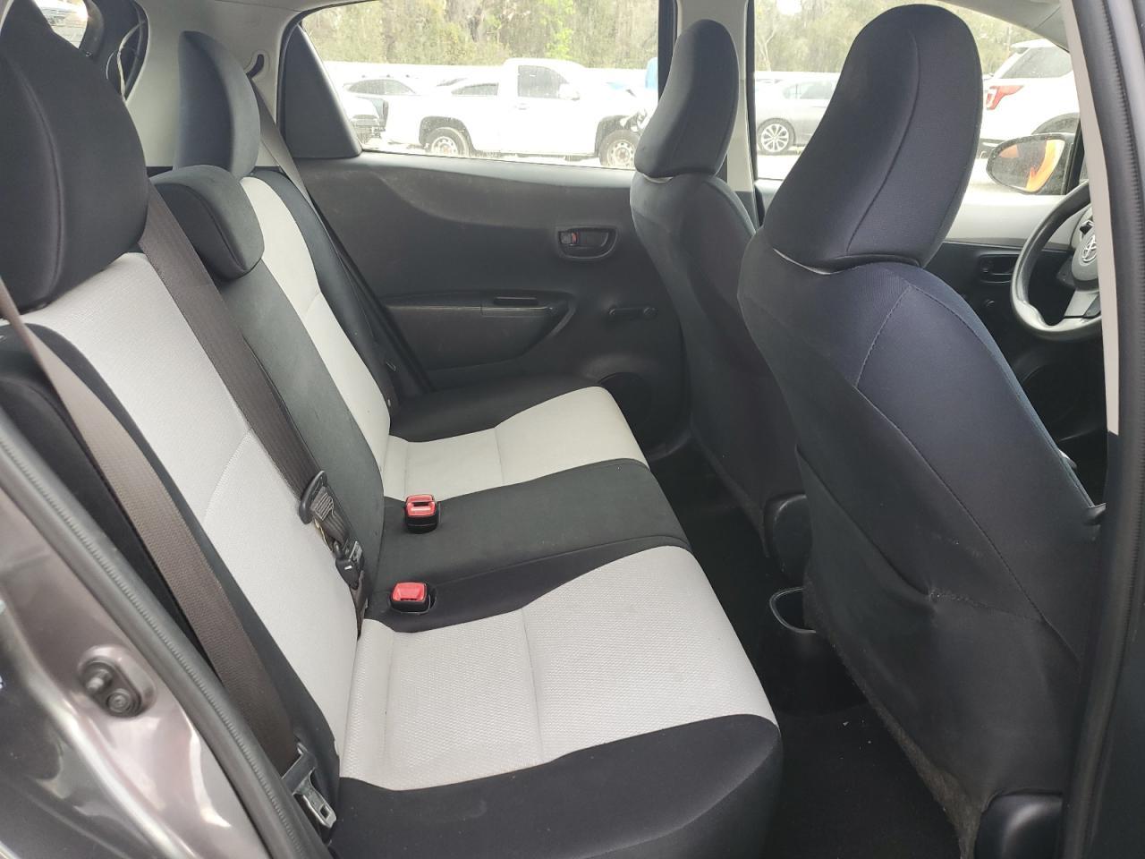 2012 Toyota Yaris