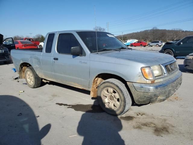 2000 Nissan Frontier King Cab XE