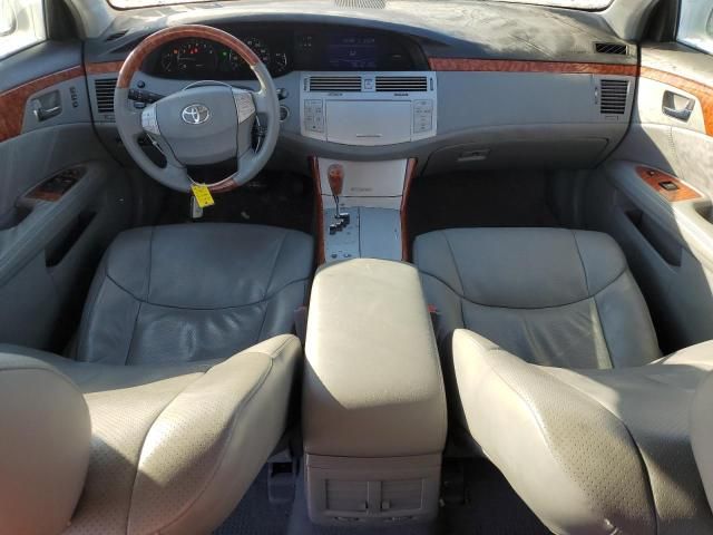 2005 Toyota Avalon XL