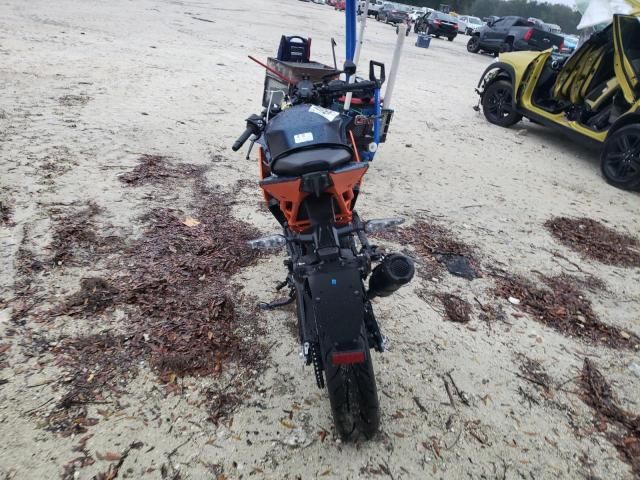 2024 KTM 390 RC