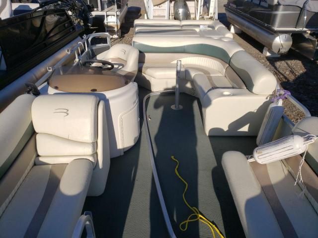 2008 Bennington Marine Boat