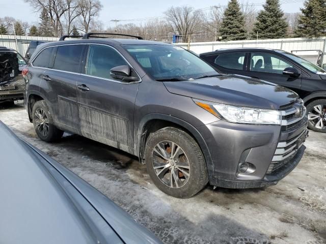 2019 Toyota Highlander LE