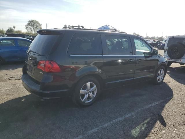 2011 Volkswagen Routan SEL