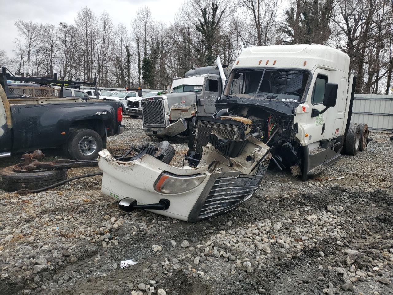 2014 Freightliner Cascadia 125