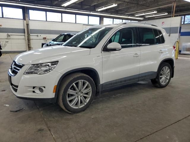 2010 Volkswagen Tiguan S