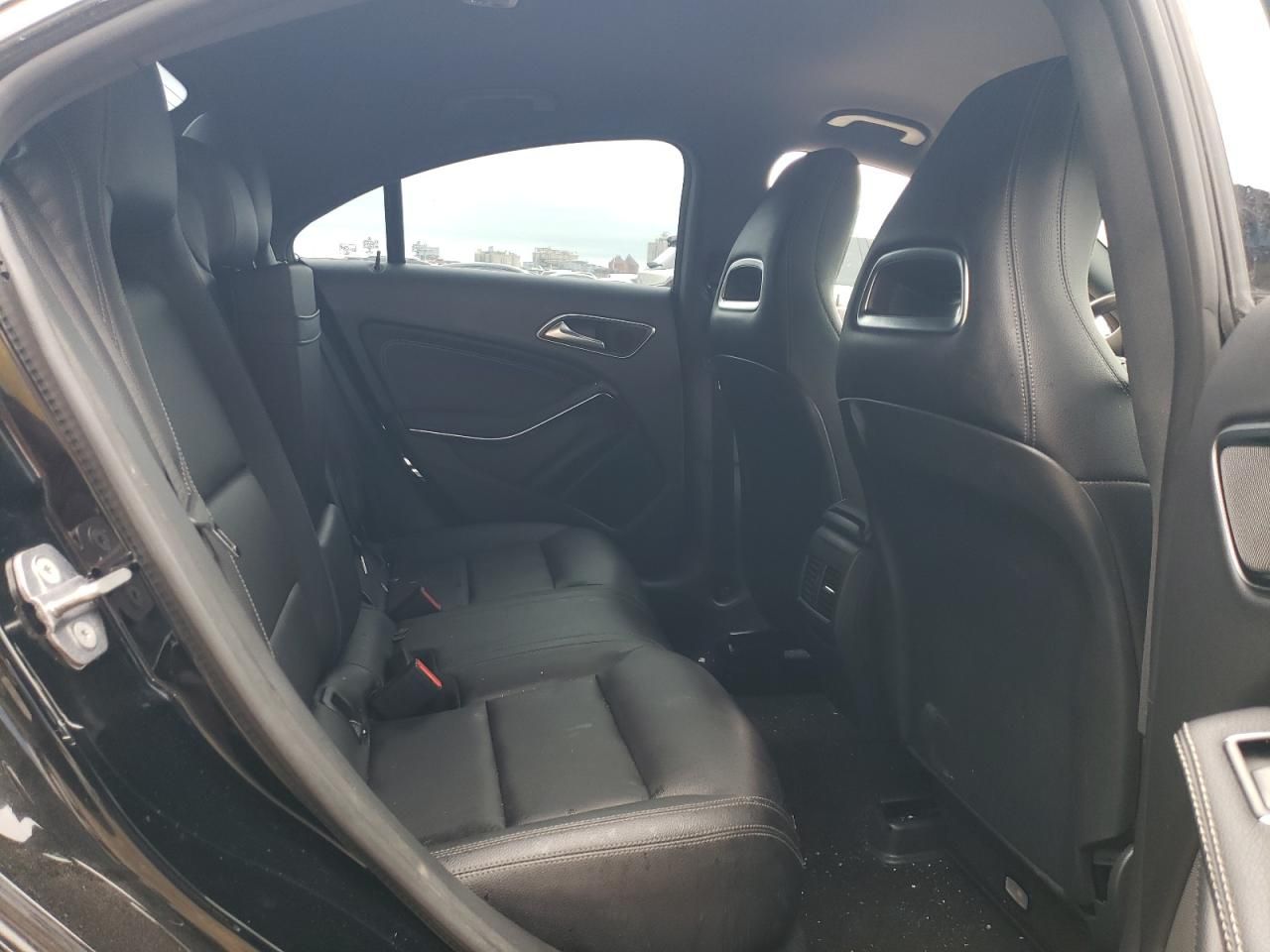 2018 Mercedes-Benz CLA 250