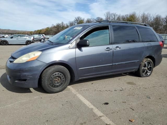 2006 Toyota Sienna CE