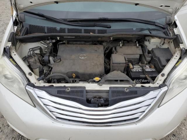 2011 Toyota Sienna XLE