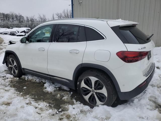 2025 Mercedes-Benz GLA 250 4matic