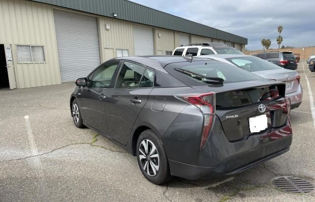 2016 Toyota Prius