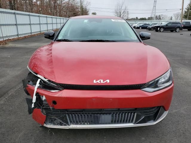 2023 KIA EV6 Light