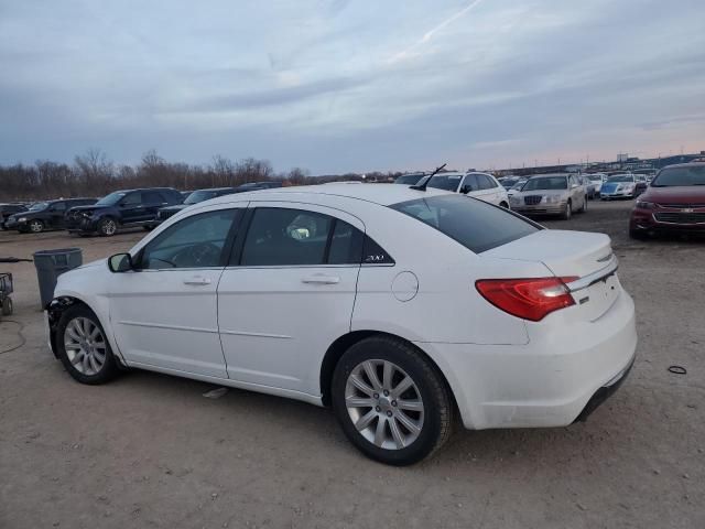 2013 Chrysler 200 Touring