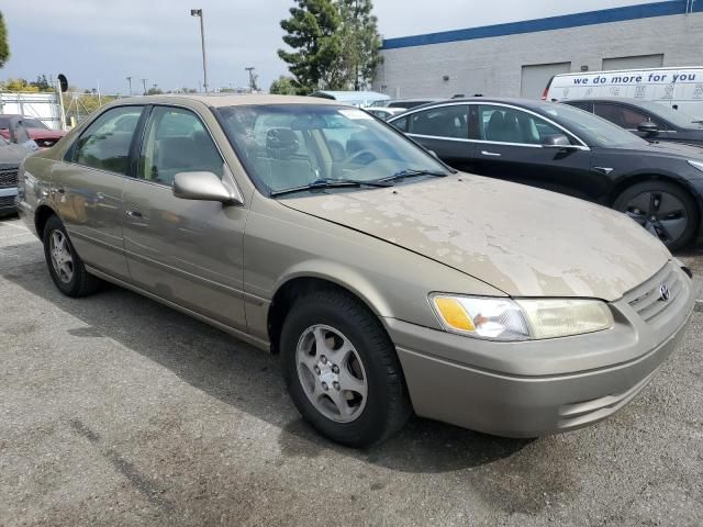 1999 Toyota Camry LE