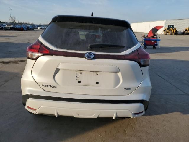 2021 Nissan Kicks SR