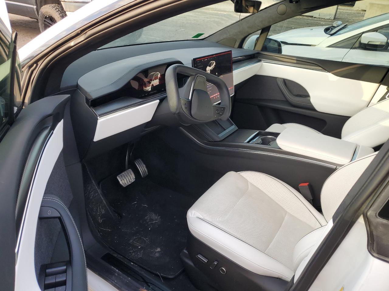 2022 Tesla Model x