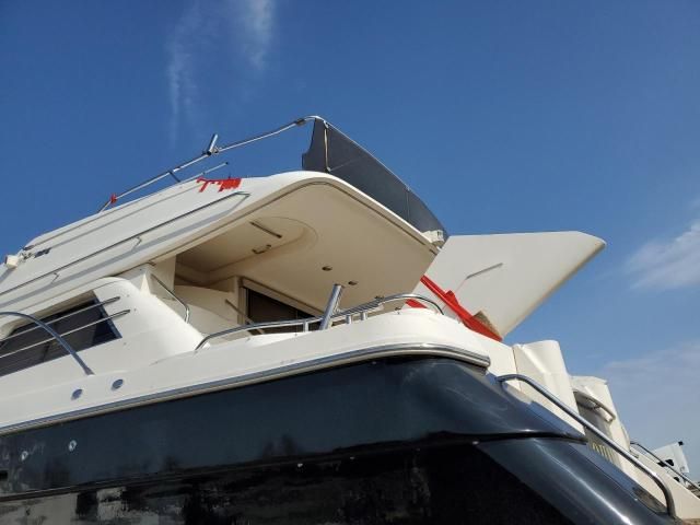 1998 Yach Boat