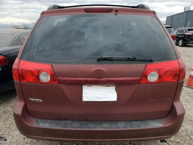 2006 Toyota Sienna CE