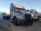 2021 Freightliner Cascadia 126