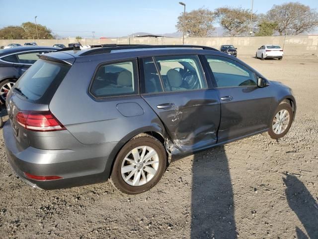 2018 Volkswagen Golf Sportwagen S