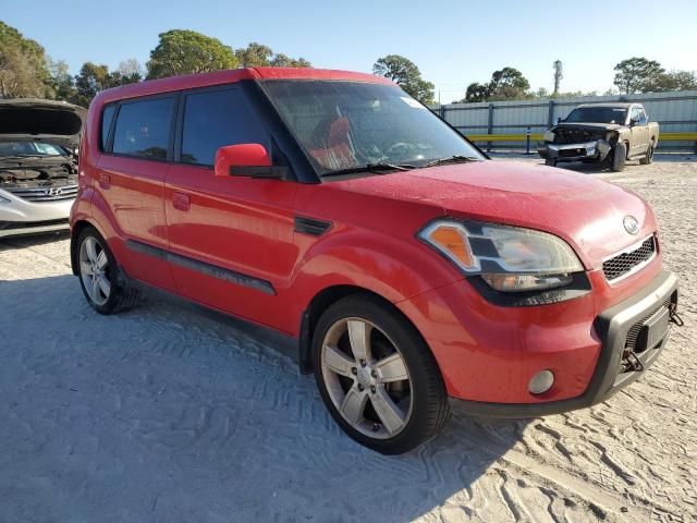 2010 KIA Soul +