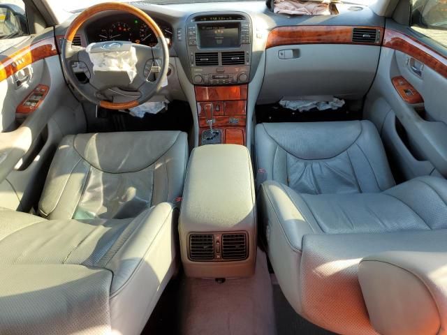 2004 Lexus LS 430