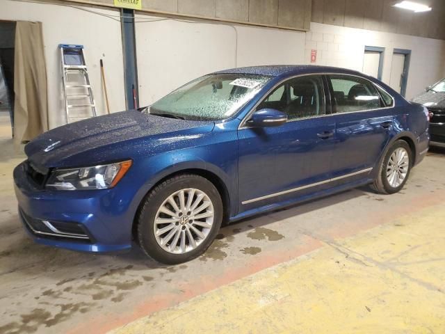 2016 Volkswagen Passat SE