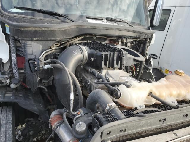 2023 Freightliner Cascadia 126 Semi Truck