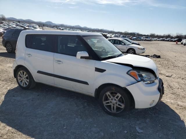 2011 KIA Soul +