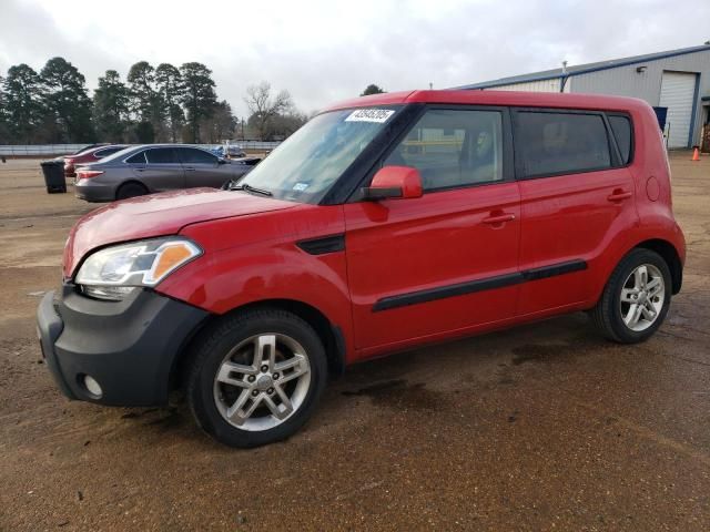 2011 KIA Soul +