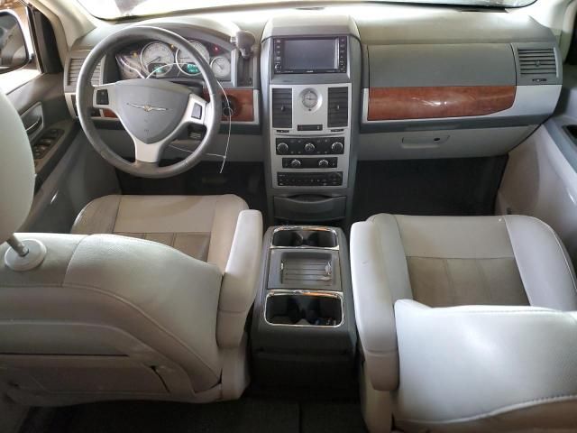 2008 Chrysler Town & Country Touring