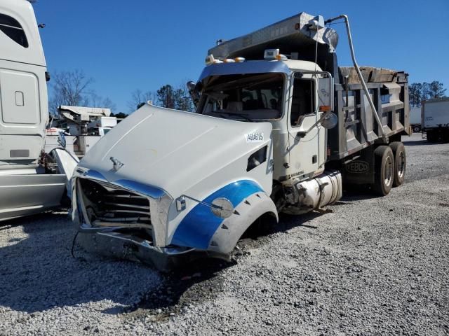 2016 Mack GU700 Dump Truck