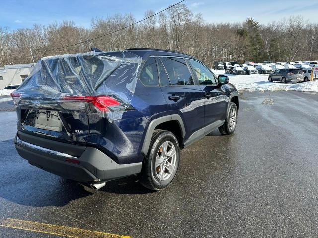 2024 Toyota Rav4 XLE