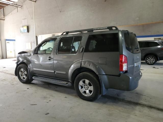 2006 Nissan Pathfinder LE