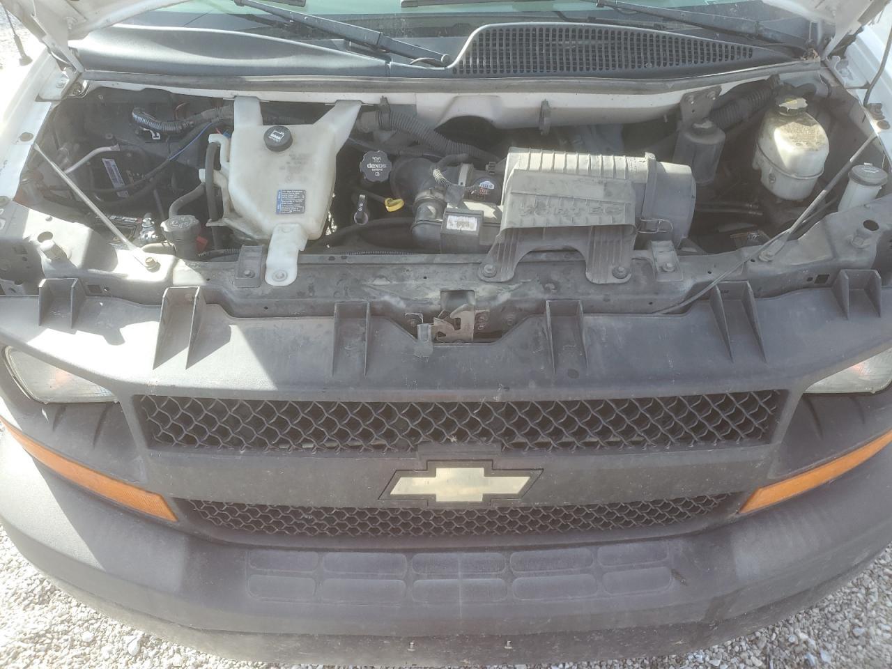 2013 Chev Express G2500