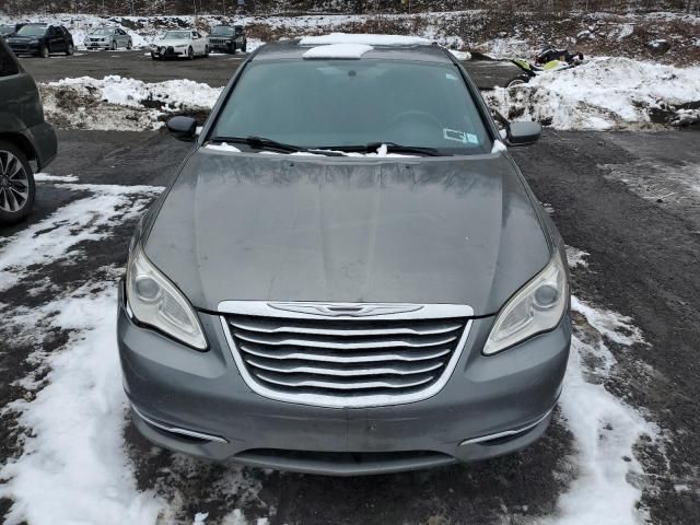 2012 Chrysler 200 Touring