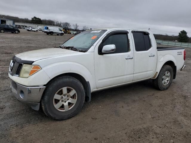 2005 Nissan Frontier Crew Cab LE