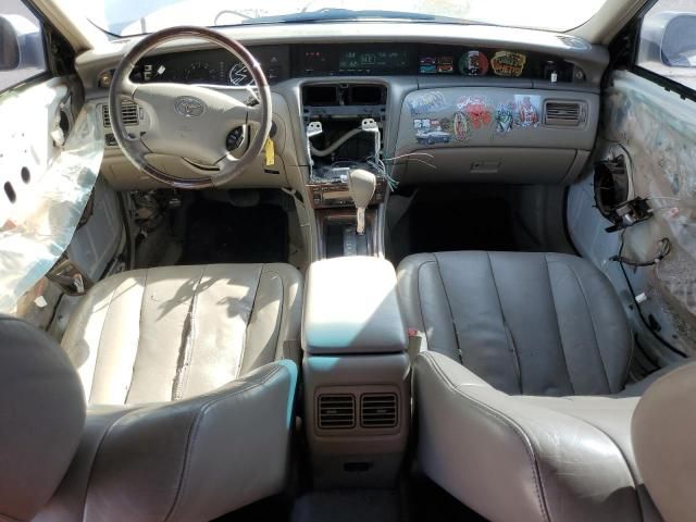 2003 Toyota Avalon XL