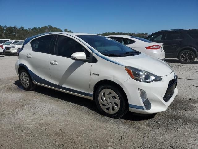 2016 Toyota Prius C