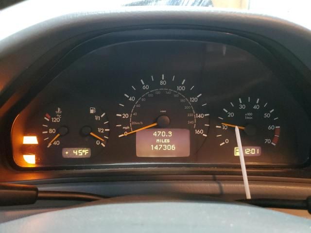 2000 Mercedes-Benz CLK 320