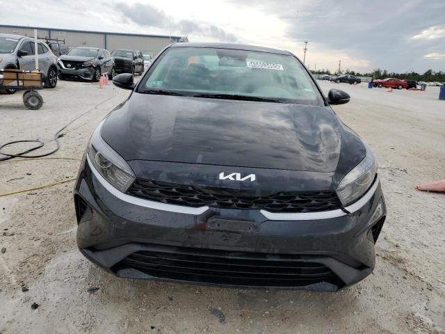 2023 KIA Forte LX