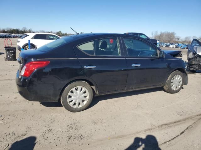 2012 Nissan Versa S