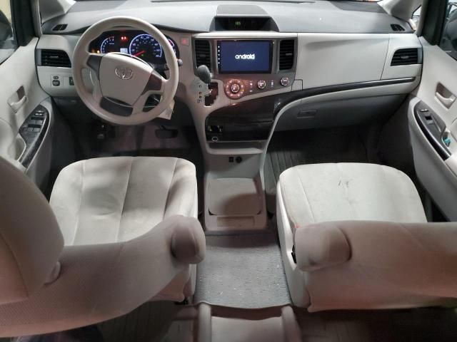 2011 Toyota Sienna