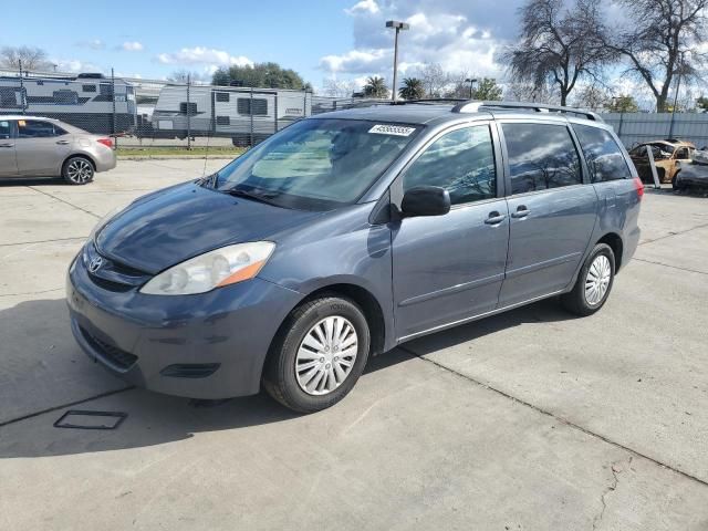 2010 Toyota Sienna CE