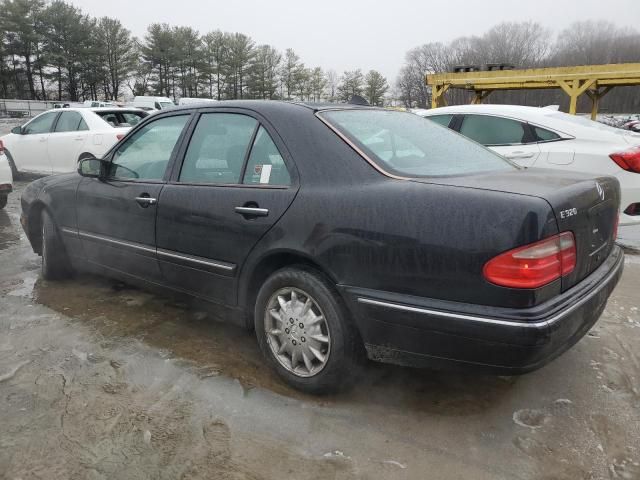 2001 Mercedes-Benz E 320